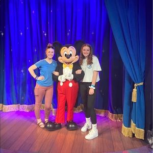 Meet your Posher, Lydia